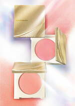 カバーマーク24年秋コスメ“360°明るいツヤ肌”叶える新カラーパウダー、2色の血色カラーで｜写真1