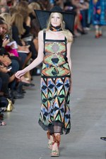 ミッソーニ（MISSONI)のポップで美しい色彩のコレクション、2011年春夏コレクション - ミラノ・ファッション・ウィーク｜写真12