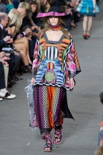 ミッソーニ（MISSONI)のポップで美しい色彩のコレクション、2011年春夏コレクション - ミラノ・ファッション・ウィーク｜写真36