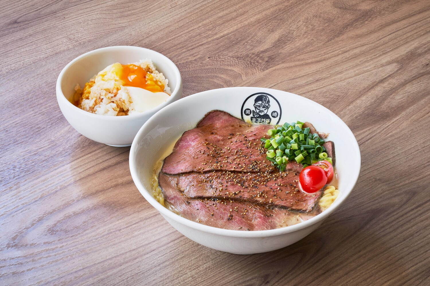 新宿高島屋「美味コレクション」ローストビーフ乗せ限定ラーメン