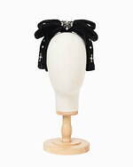 タナカダイスケ 大きなリボンカチューシャ＆“魔法の粉”スパンコールのバッグなど、新宿の限定ストアで｜写真10