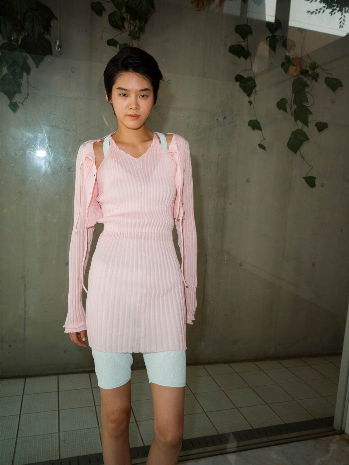 アカネ ウツノミヤ2025年春夏コレクション - 自由なフォルム、多彩な色で独創的に｜写真10