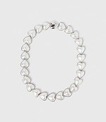 アンブッシュ25年春夏アクセサリー、“ハートの粒”パールピアスやボールチェーン風ブレスレット｜写真11