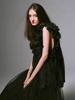 エズミ 2025年春夏コレクション - 上品さの中に風刺的なエッセンスを｜写真10