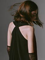 エズミ 2025年春夏コレクション - 上品さの中に風刺的なエッセンスを｜写真19