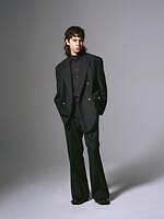 エズミ 2025年春夏コレクション - 上品さの中に風刺的なエッセンスを｜写真44