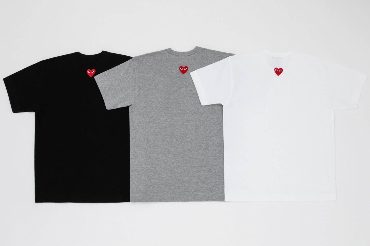 プレイ・コム デ ギャルソンのハートエンブレムTシャツ