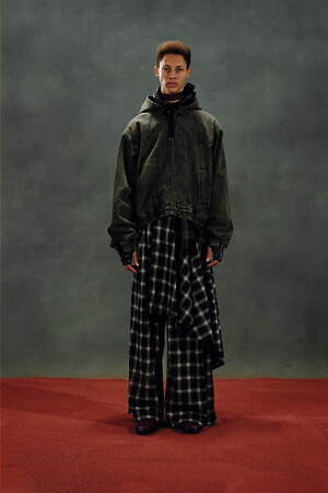 ハレ(HARE) 2024-25年秋冬ウィメンズ&メンズコレクション  - 写真27