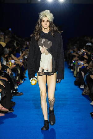 シンヤコヅカ(SHINYAKOZUKA) 2025年春夏ウィメンズ&メンズコレクション  - 写真17