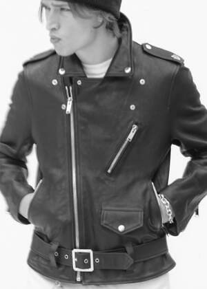 レターズ(The Letters) 2024-25年秋冬ウィメンズ&メンズコレクション  - 写真7