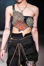 ヴィルドホワイレン 2025年春夏コレクション - 完全なる自分自身｜写真11