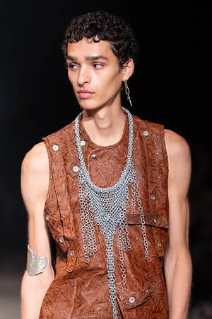 ヴィルドホワイレン(WILDFRÄULEIN) 2025年春夏ウィメンズ&メンズコレクション  - 写真13