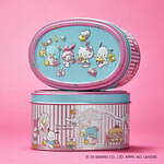 サンリオキャラクターズが飛び出す！苺バニラ味クッキー缶、マイメロディやシナモロールのぷっくりイラスト｜写真1