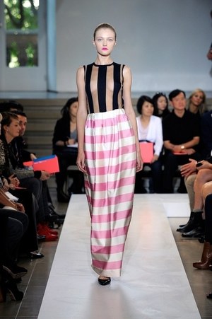 ジル・サンダーのクチュールライクな2011年春夏コレクション：ミラノ コレクション｜写真9