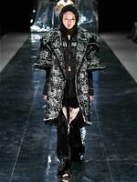 セイヴソン 2025年春夏コレクション - 現代社会の歪んだ現実を表現｜写真44