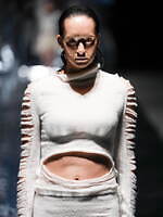 セイヴソン 2025年春夏コレクション - 現代社会の歪んだ現実を表現｜写真6