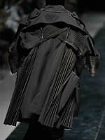 セイヴソン 2025年春夏コレクション - 現代社会の歪んだ現実を表現｜写真33