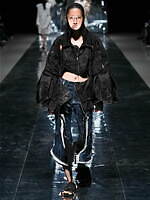 セイヴソン 2025年春夏コレクション - 現代社会の歪んだ現実を表現｜写真36