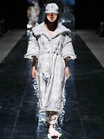 セイヴソン 2025年春夏コレクション - 現代社会の歪んだ現実を表現｜写真41