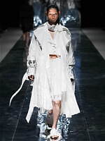 セイヴソン 2025年春夏コレクション - 現代社会の歪んだ現実を表現｜写真28