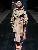 セイヴソン 2025年春夏コレクション - 現代社会の歪んだ現実を表現｜写真23