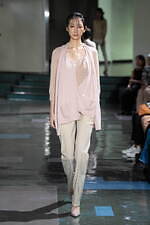 ピリングス 2025年春夏コレクション - そこにあるものに目を凝らして、古井由吉の作品に着想｜写真21