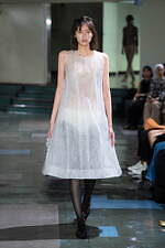 ピリングス 2025年春夏コレクション - そこにあるものに目を凝らして、古井由吉の作品に着想｜写真36