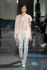 ピリングス 2025年春夏コレクション - そこにあるものに目を凝らして、古井由吉の作品に着想｜写真43