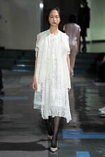 ピリングス 2025年春夏コレクション - そこにあるものに目を凝らして、古井由吉の作品に着想｜写真54