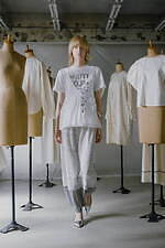 ミントデザインズ 2025年春夏コレクション - モノクロの世界に浮かび上がる創造力｜写真7