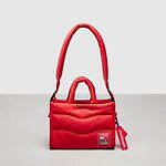 コーチトピア24年秋冬バッグ、軽くパフィな“星柄”キルティングのタータンチェック柄トート｜写真8