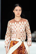 ウィシャラウィッシュ 2025年春夏コレクション - タイの伝統とモダニティ｜写真23