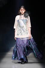 ヘオース 2025年春夏コレクション - 戦禍の絶望に見る悪夢｜写真18