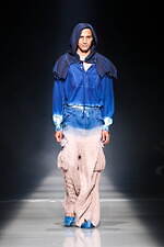 ヘオース 2025年春夏コレクション - 戦禍の絶望に見る悪夢｜写真35