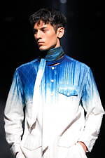 ヘオース 2025年春夏コレクション - 戦禍の絶望に見る悪夢｜写真38