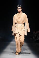 ヘオース 2025年春夏コレクション - 戦禍の絶望に見る悪夢｜写真41