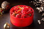 プルマン東京田町24年クリスマスケーキ、深紅の“薔薇チョコ”ケーキ＆贅沢いちごのショート｜写真4