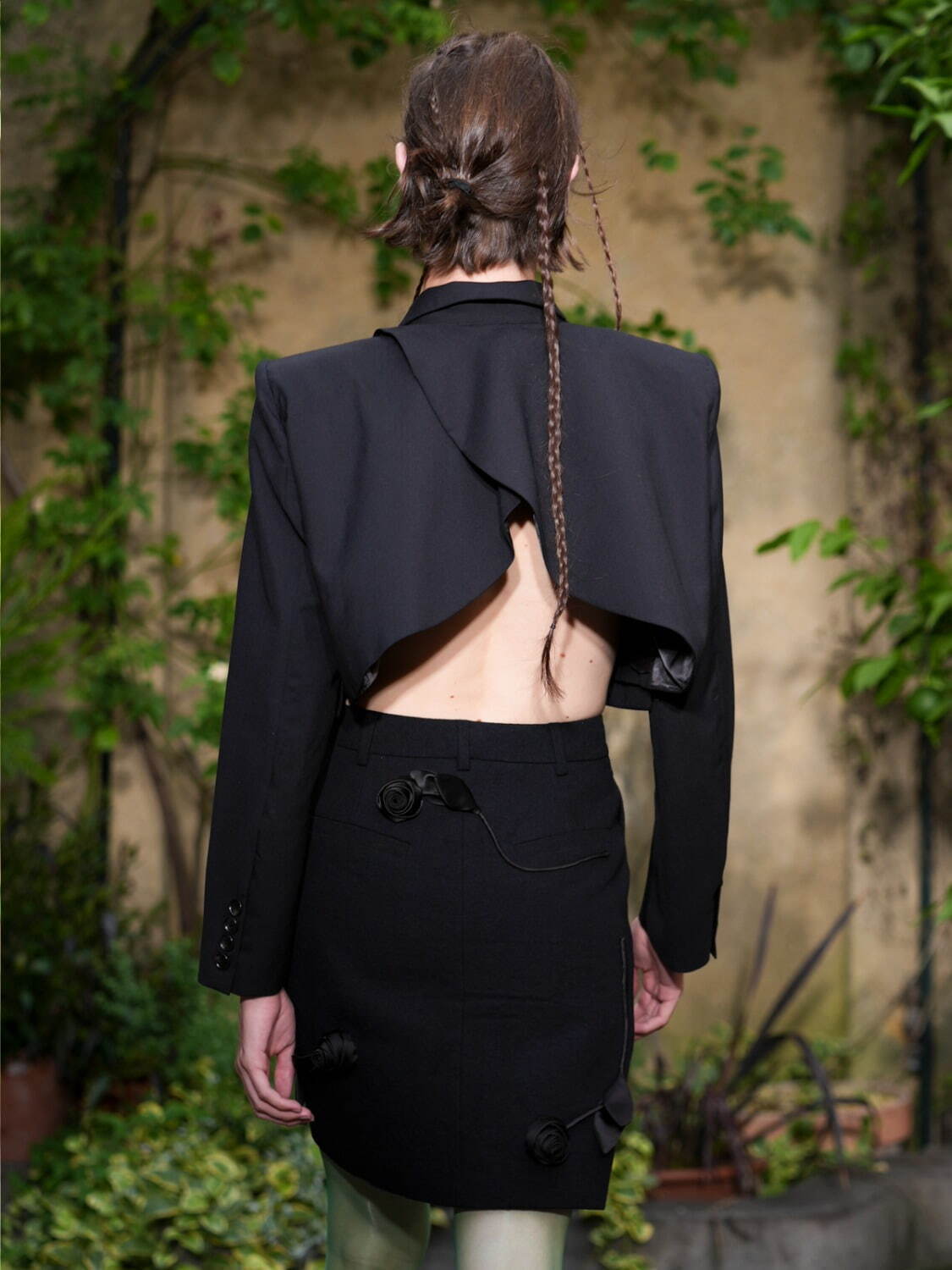 ヴィヴィアーノ(VIVIANO) 2025年春夏ウィメンズコレクション  - 写真2