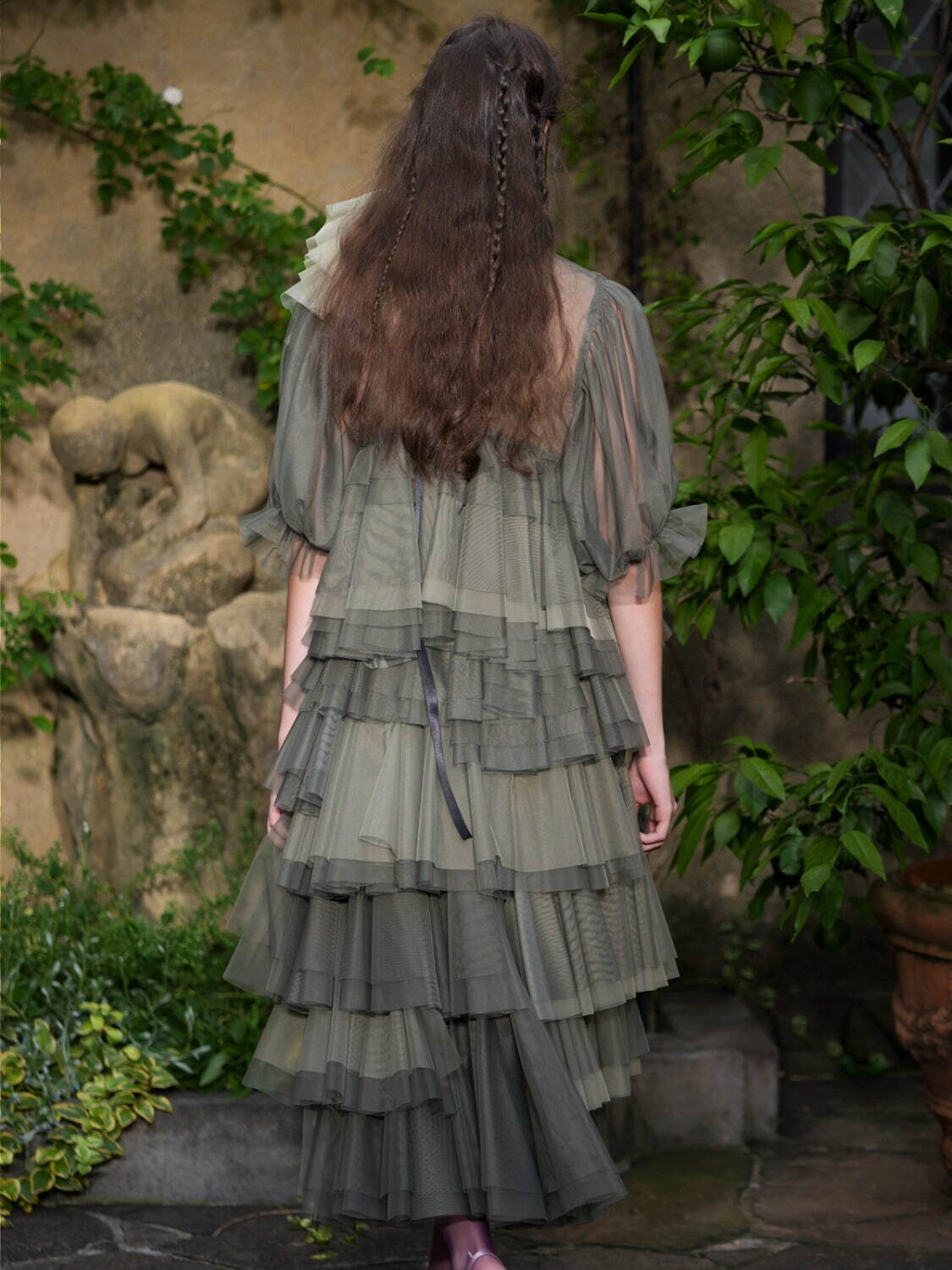 ヴィヴィアーノ(VIVIANO) 2025年春夏ウィメンズコレクション  - 写真31