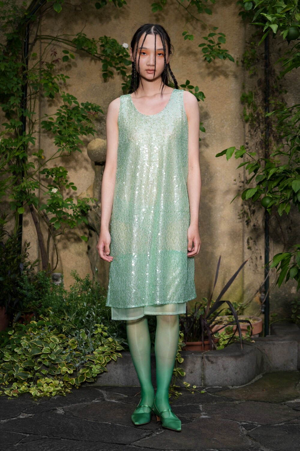 ヴィヴィアーノ(VIVIANO) 2025年春夏ウィメンズコレクション  - 写真33