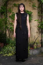 ヴィヴィアーノ 25年春夏コレクション - 華やかな庭園で、軽やかに｜写真10