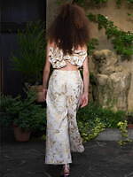 ヴィヴィアーノ 25年春夏コレクション - 華やかな庭園で、軽やかに｜写真46