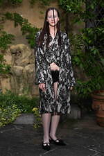 ヴィヴィアーノ 25年春夏コレクション - 華やかな庭園で、軽やかに｜写真60