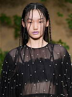 ヴィヴィアーノ 25年春夏コレクション - 華やかな庭園で、軽やかに｜写真79