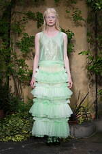 ヴィヴィアーノ 25年春夏コレクション - 華やかな庭園で、軽やかに｜写真86