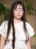 ヴィヴィアーノ 25年春夏コレクション - 華やかな庭園で、軽やかに｜写真91