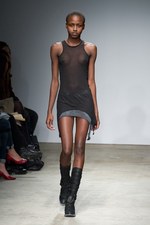 ニコラ・アンドレア・タラリス（NICORAS ANDREAS TARALIS）、2011年春夏コレクション - パリ・ファッション・ウィーク｜写真5