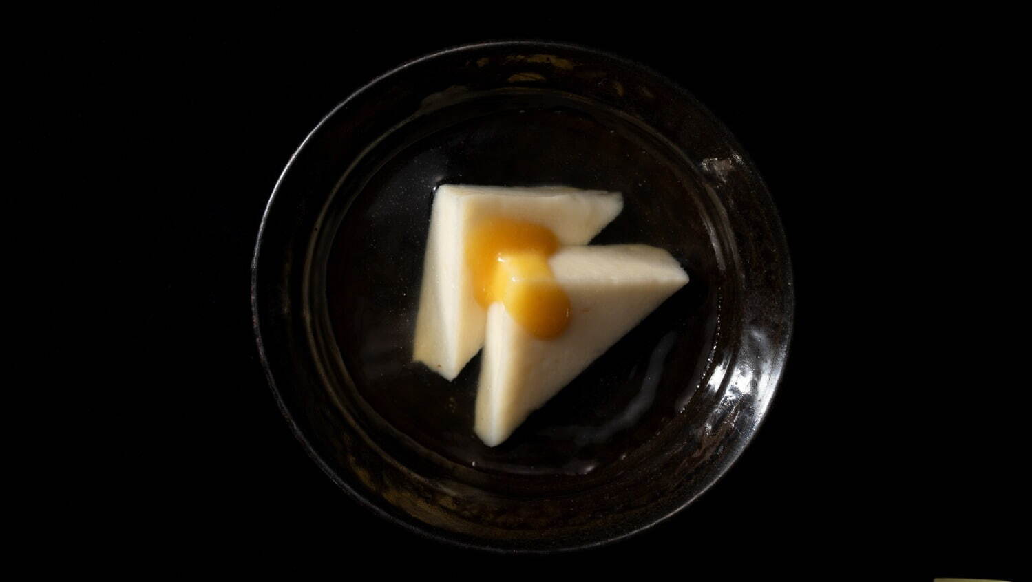「茅乃舎」おでん専門店が東京ミッドタウンにオープン、昼は御膳＆夜は“酒×おでん”の組みあわせ｜写真10