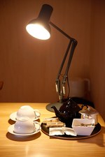 マーガレット ハウエル ×新潟・大沢山温泉「里山十帖」、1部屋まるごとコーディネート｜写真5