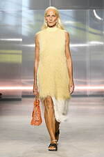 3.1 フィリップ リム 2025年春夏コレクション - “あの頃の喜び”、20周年を祝して｜写真28